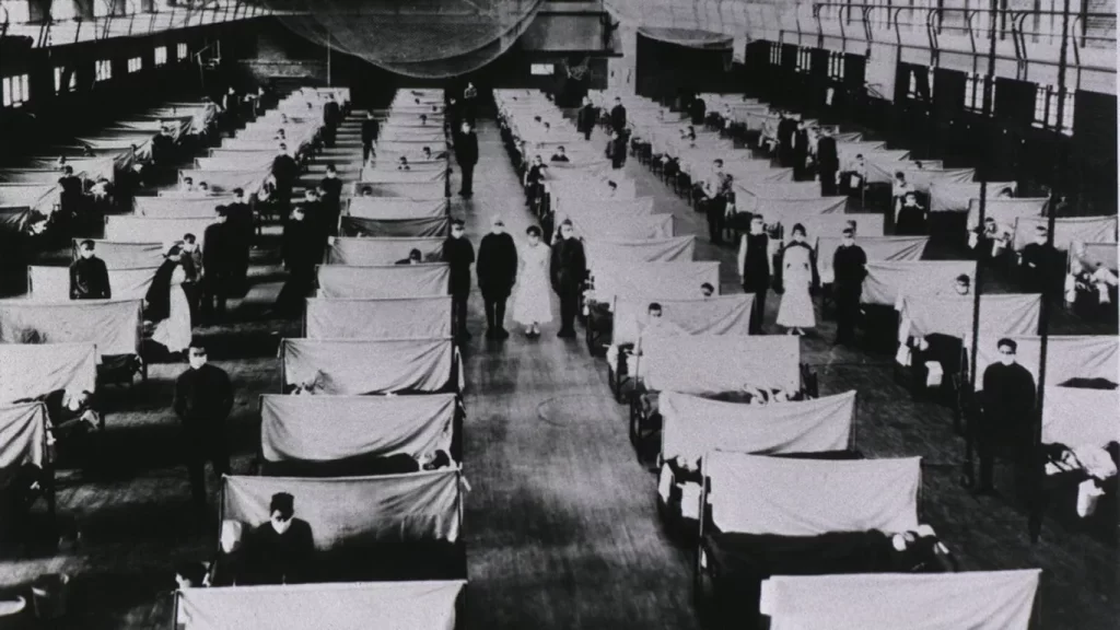 Historic-pandemic-picture-lots-of-patients-in-hospital